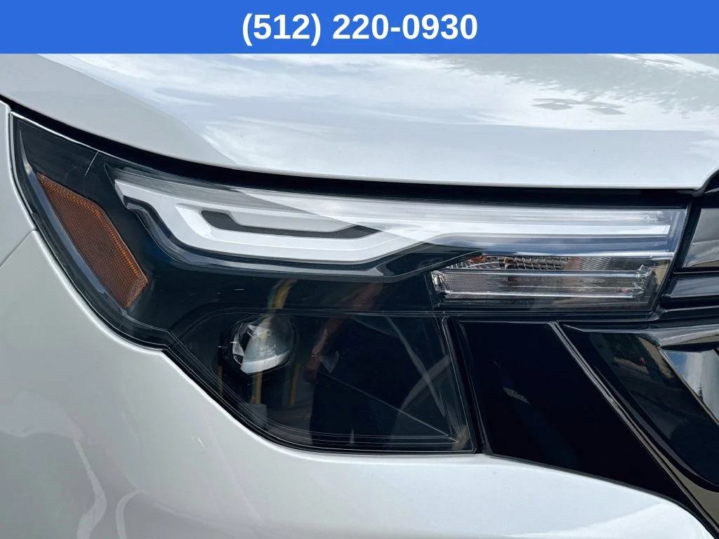 New 2026 White Subaru Sport Hybrid image 39