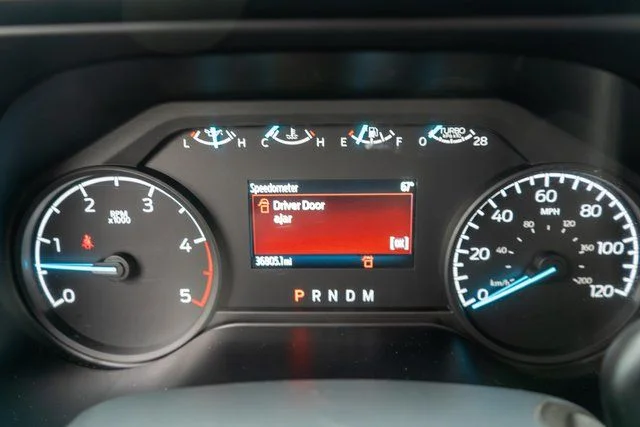 Used 2023 Black Ford XLT image 20