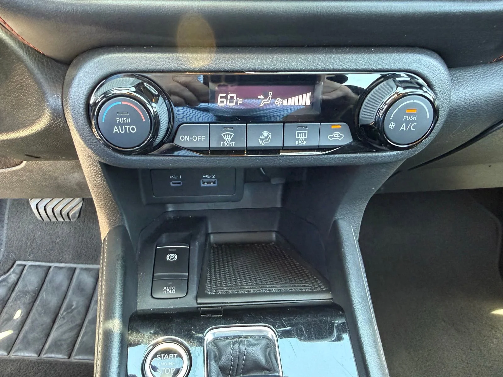 2024 Nissan Kicks SR - Photo 24