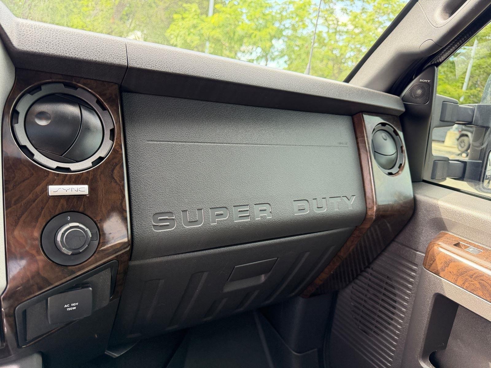 2016 Ford F-350 Super Duty Platinum - Photo 24