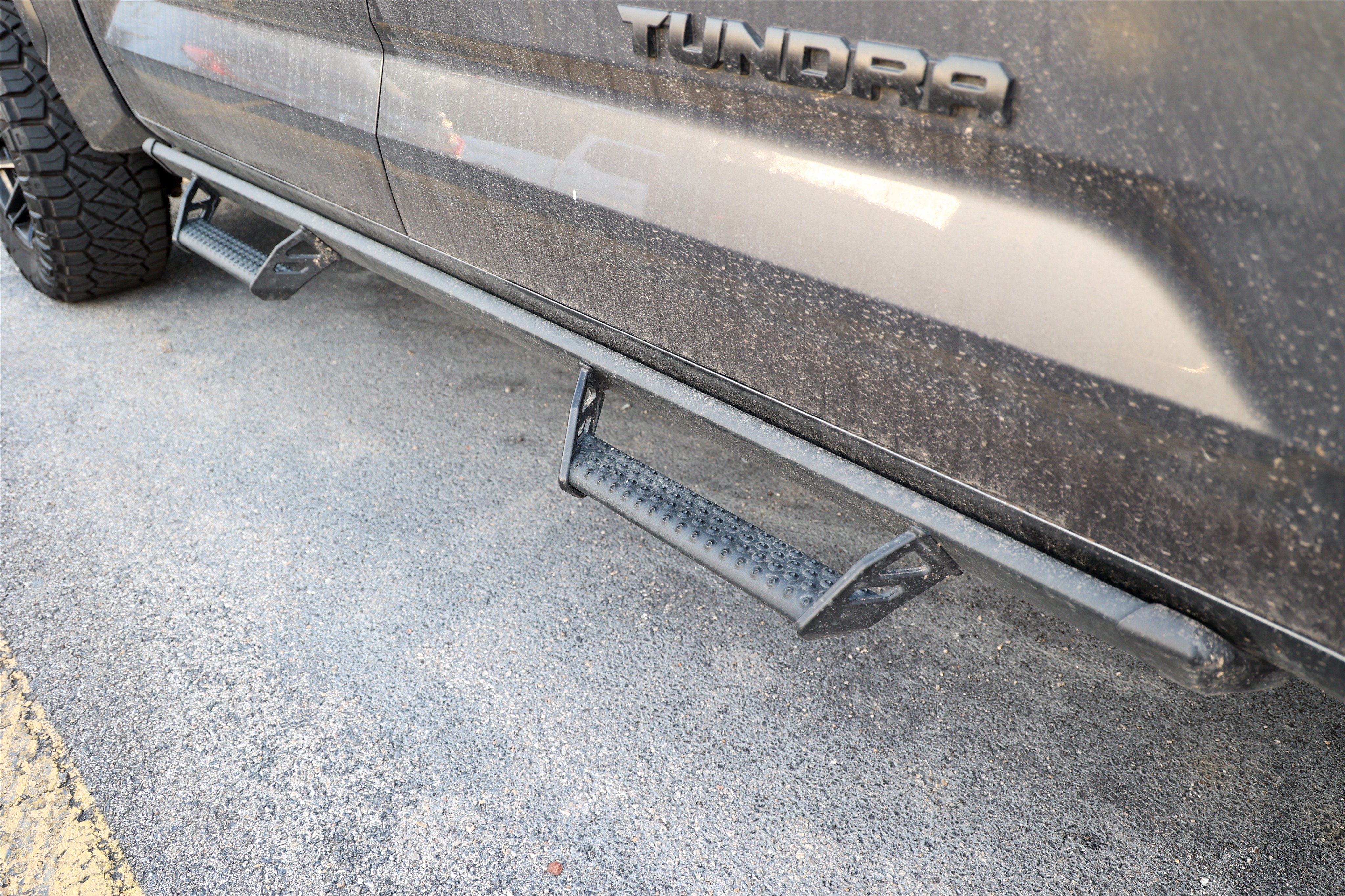 Used 2025 MAGNETIC GRAY MET Toyota SR5 image 11