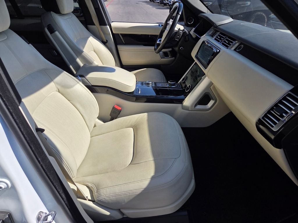 Used 2022  Land Rover Westminster image 35