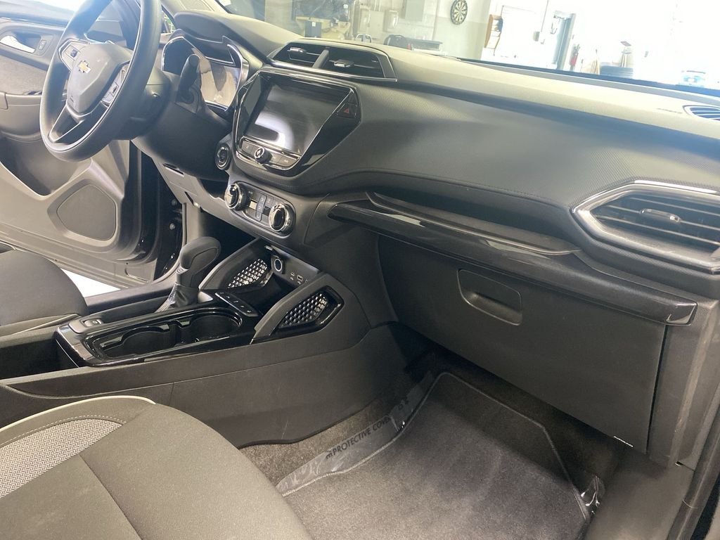 2023 Chevrolet TrailBlazer LT - Photo 30