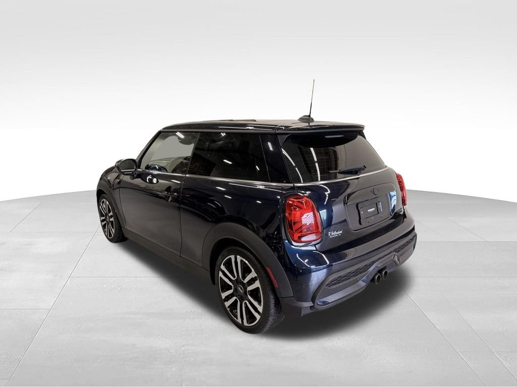 Certified Used 2023 MINI Yours Enigmatic Black met MINI  image 3