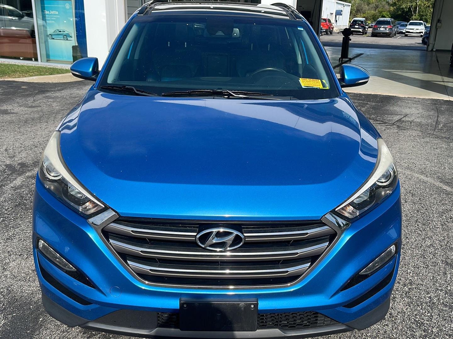 Used 2016 Caribbean Blue Hyundai Limited image 2
