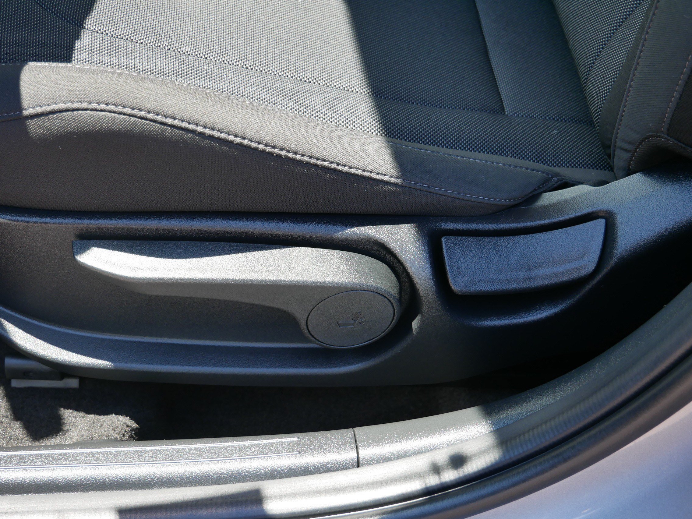 Certified Used 2026 Fluid Metal Hyundai SE image 20