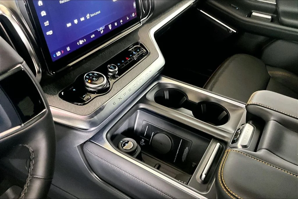New 2027 Marsh Gray Ford Tremor® image 8