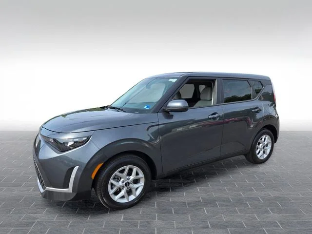 Used 2025 Gray Kia LX image 3