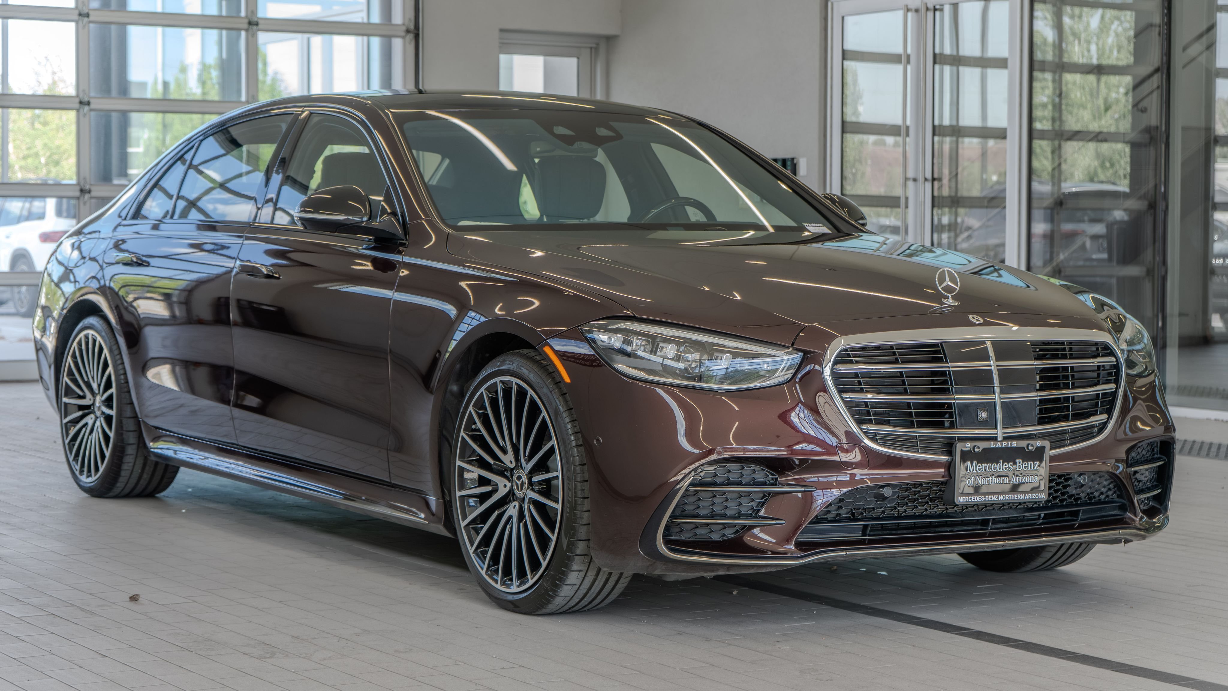 Certified Used 2023 Rubellite Red Metallic Mercedes-Benz S 500 image 21