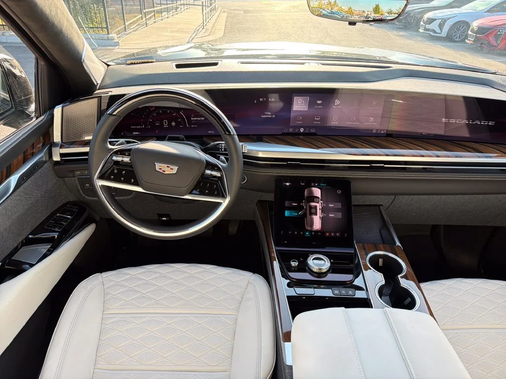 2026 Cadillac Escalade Platinum Sport - Photo 28