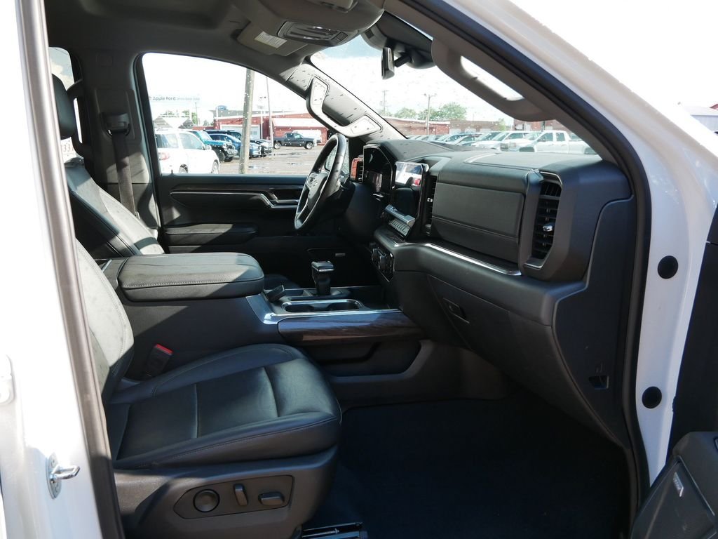 Used 2023 White Chevrolet LTZ image 8