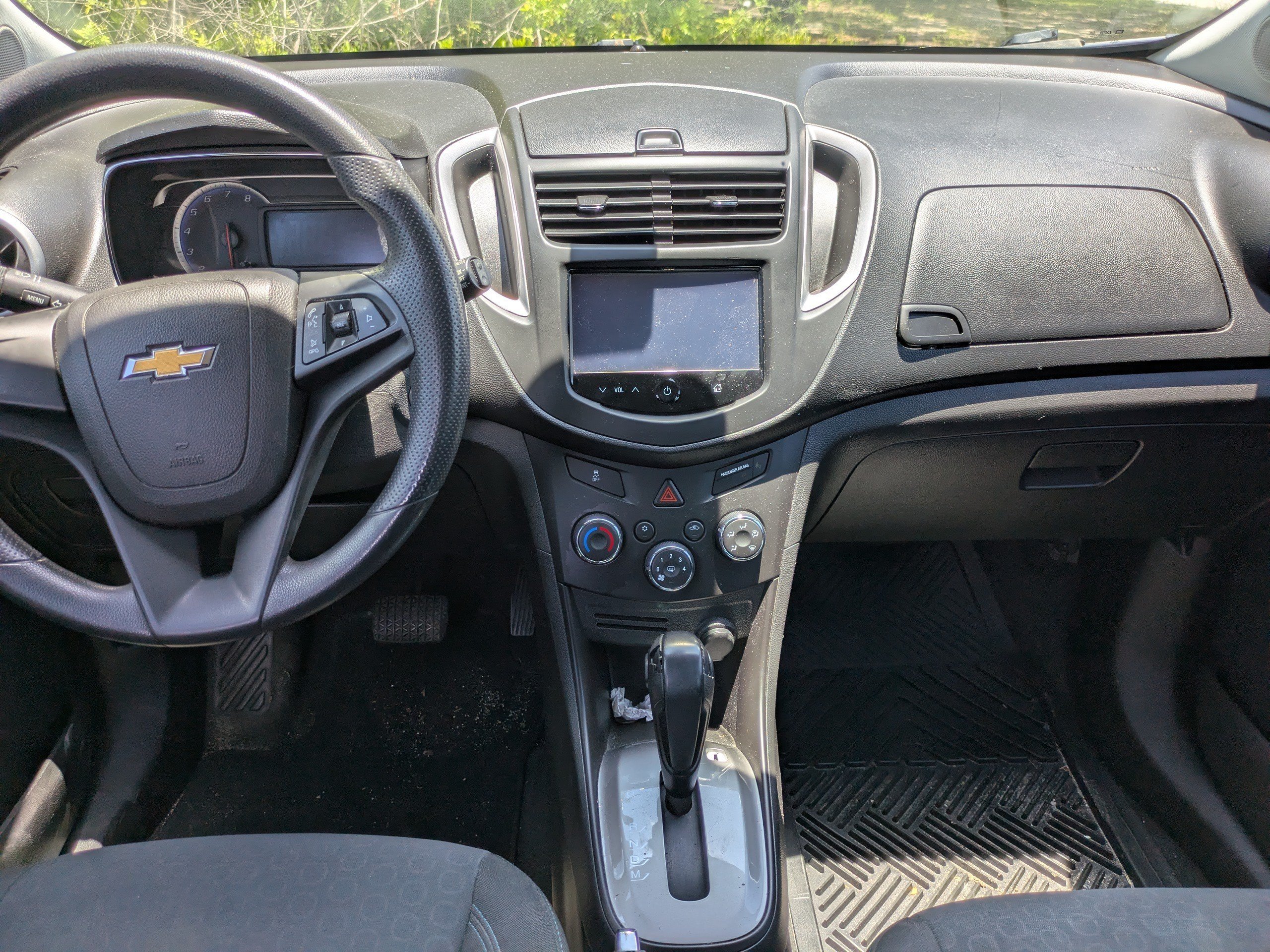 Used 2016 Brilliant Blue Metallic Chevrolet LS image 11