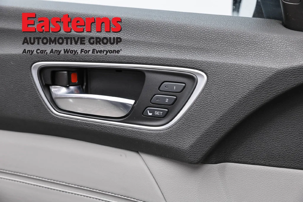 Used 2018 Gray Acura 3.5L V6 image 22