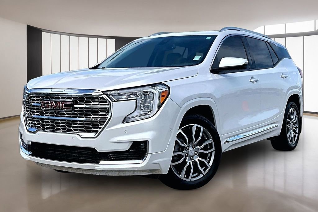 2023 GMC Terrain Denali AWD's photo
