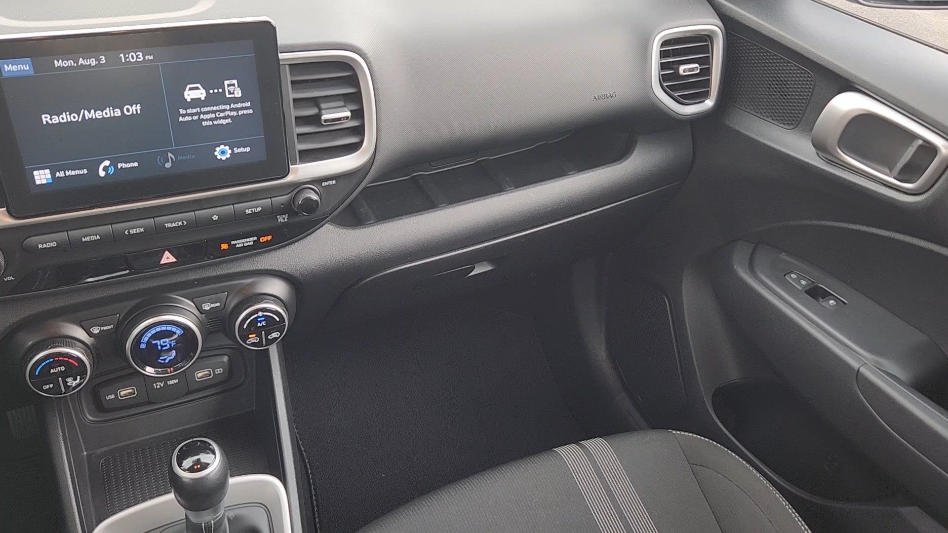 Used 2022 Intense Blue Hyundai SEL image 6