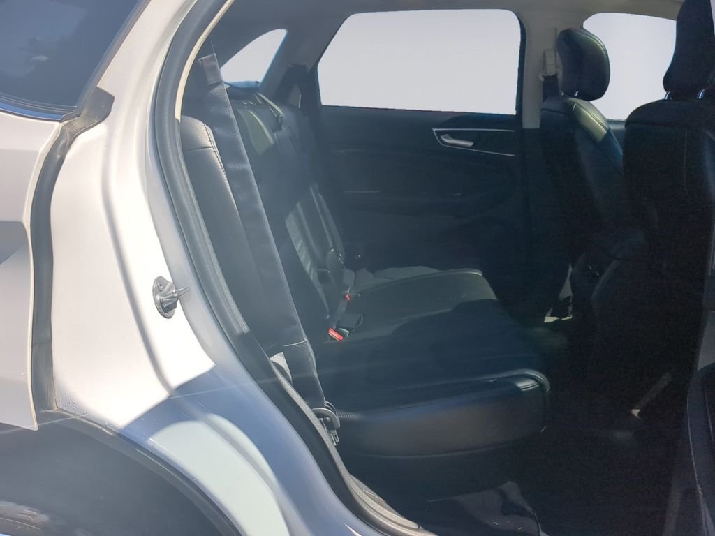 Used 2017 White Ford Titanium image 20
