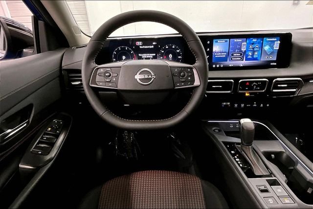 New 2026 Bluestone Pearl/Super Blk Nissan SR image 21