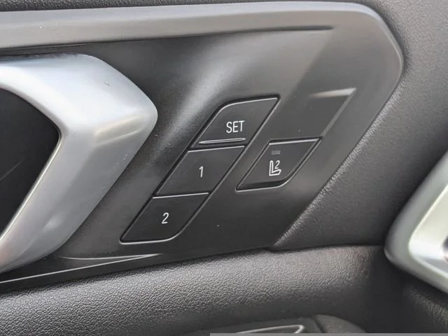 2025 BMW X5 40i - Photo 25