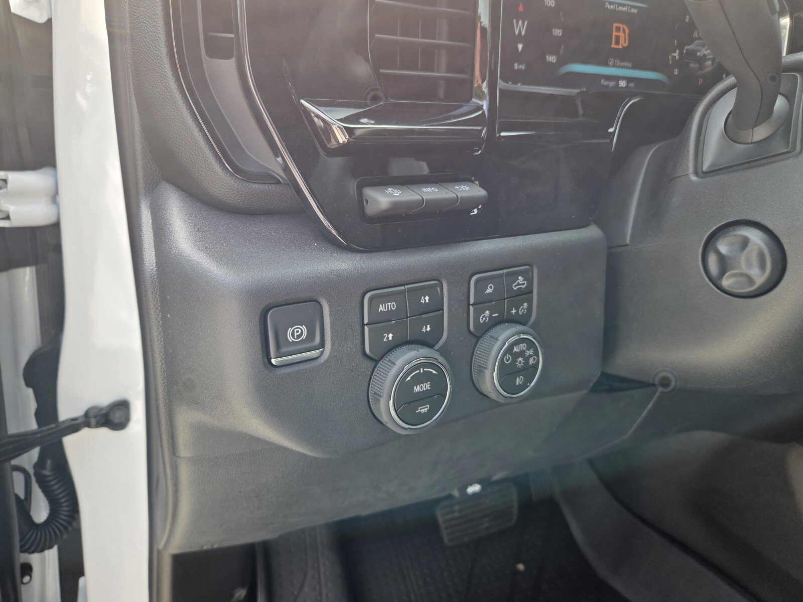 2026 Chevrolet Silverado 1500 ZR2 - Photo 23