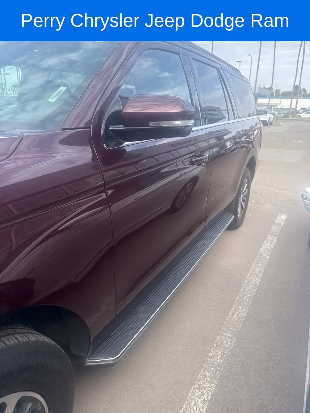 Used 2021 Red Ford XLT image 4