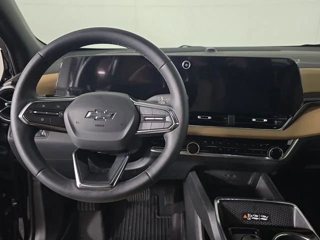 Used 2026 Mosaic Black Metallic Chevrolet ACTIV image 9