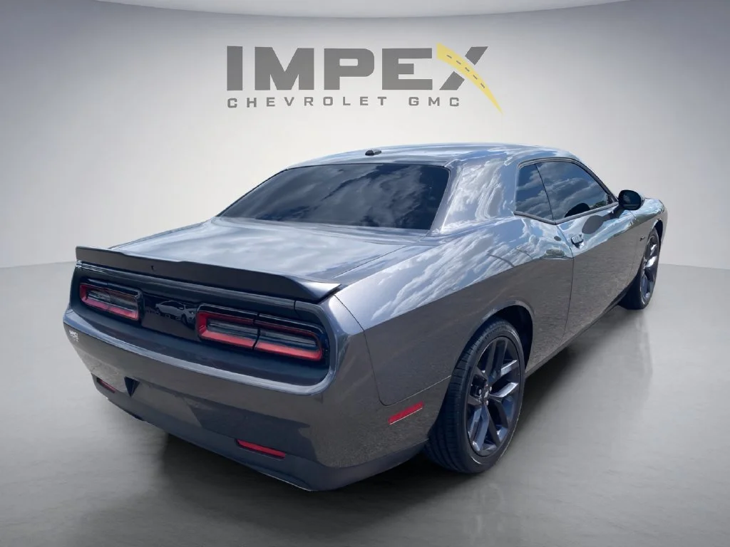 Used 2023  Dodge R/T image 5
