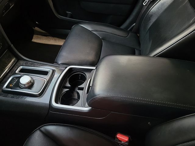 Used 2023  Chrysler Touring image 20