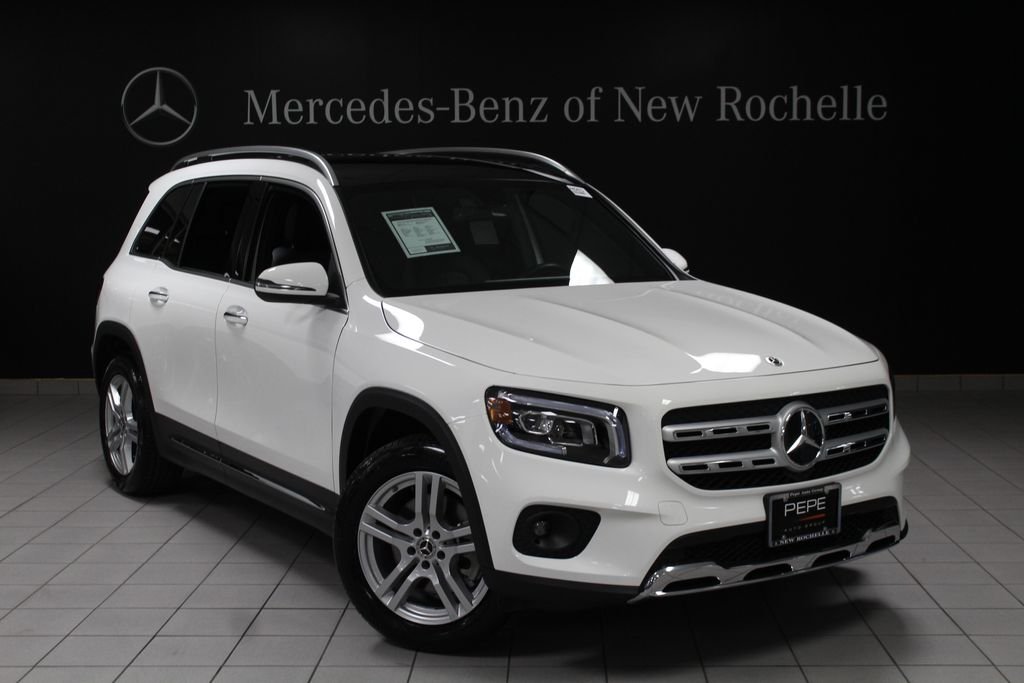 2023 Mercedes-Benz GLB GLB 250 4MATIC's photo