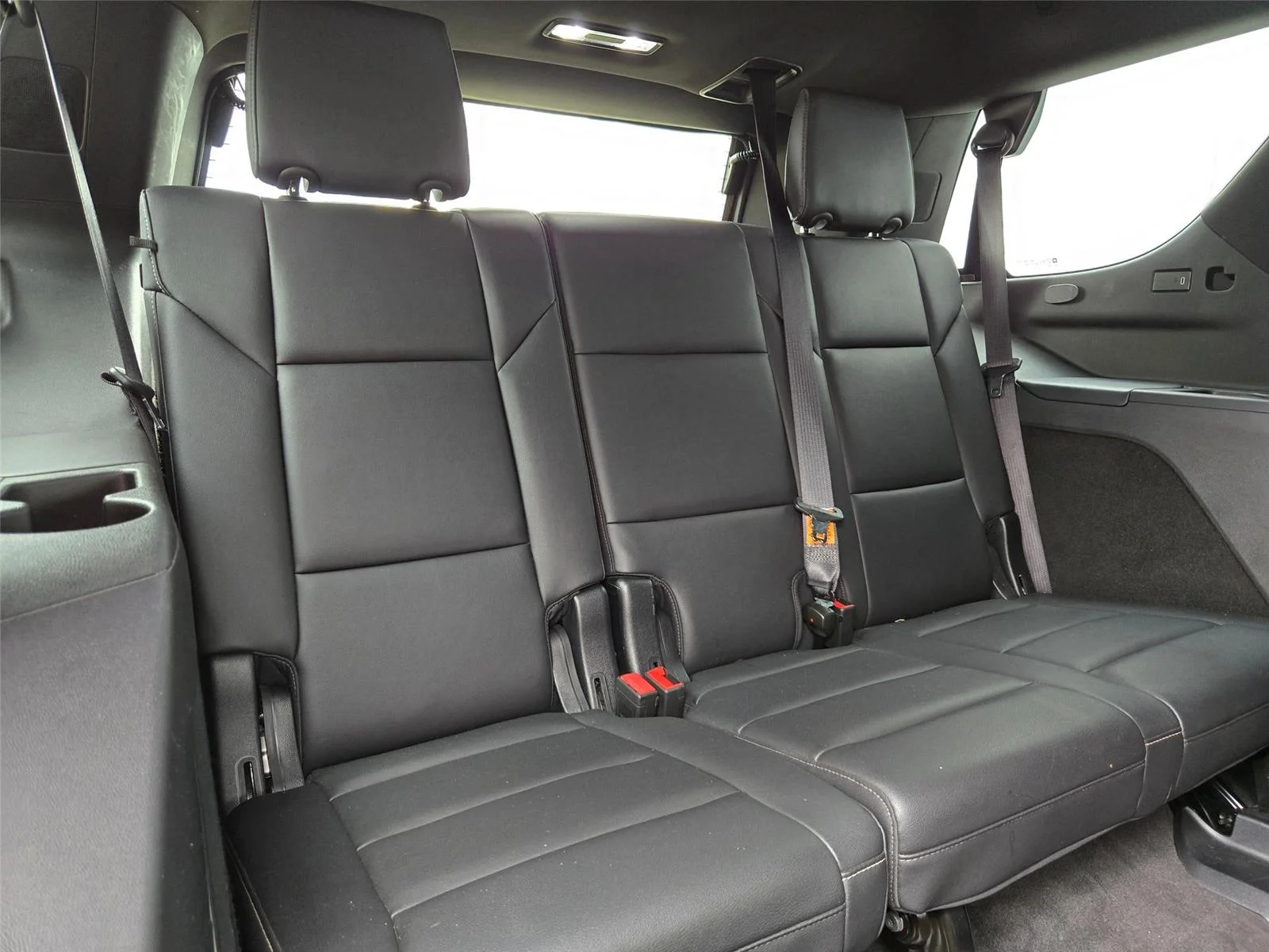 Used 2022 Black Raven Cadillac Luxury image 31