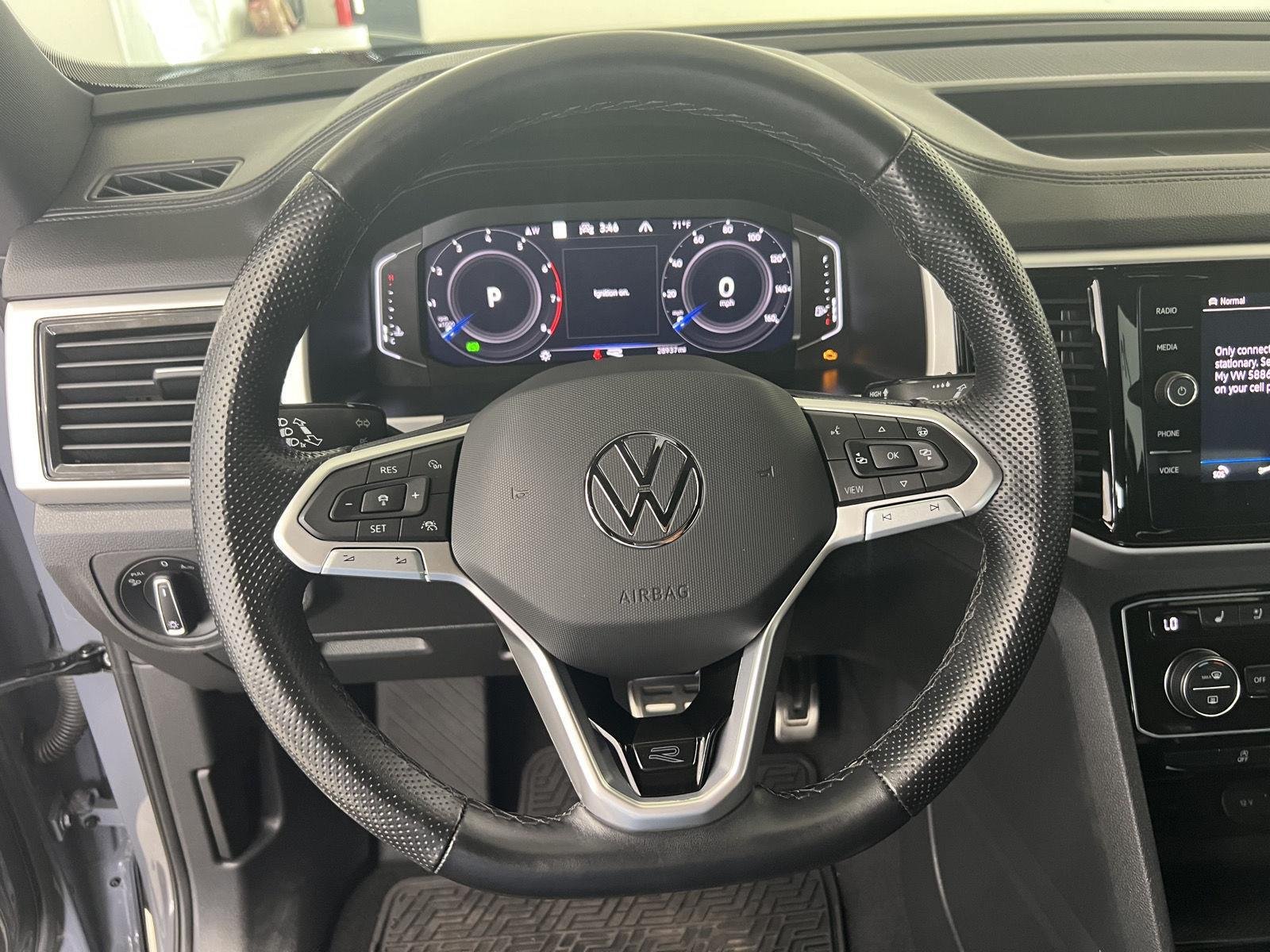 2023 Volkswagen Atlas Cross Sport SEL Premium R-Line - Photo 15