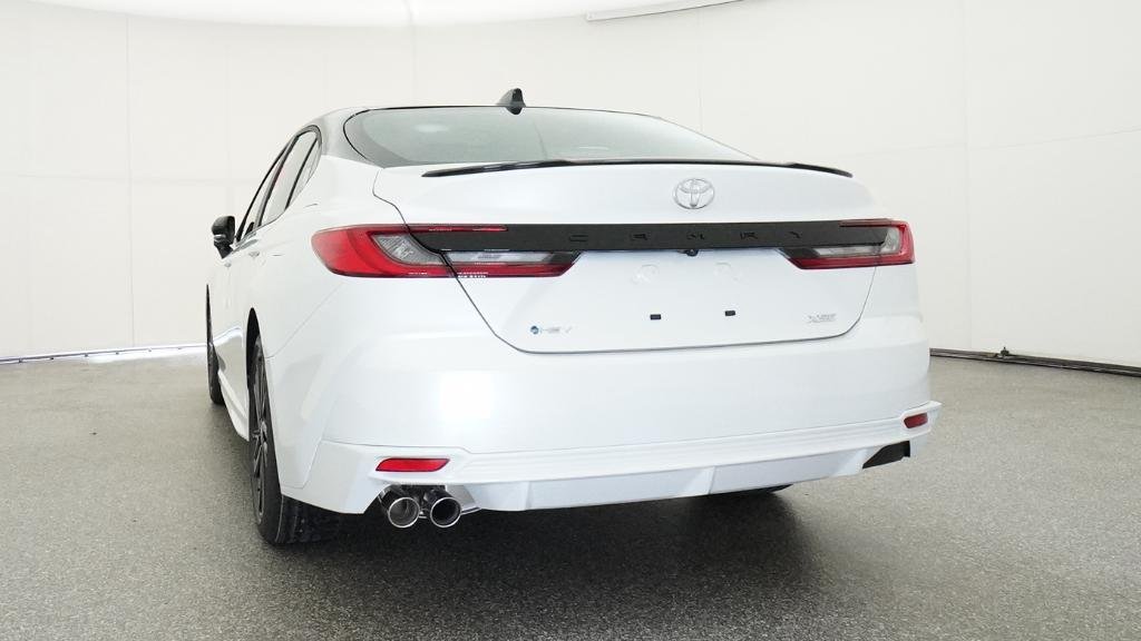 New 2026 Wind Chill Pearl with Midnight Black Metallic roof Toyota XSE image 14