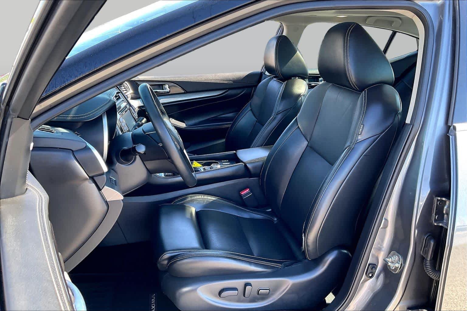 Pre-Owned 2017 Nissan Maxima SL