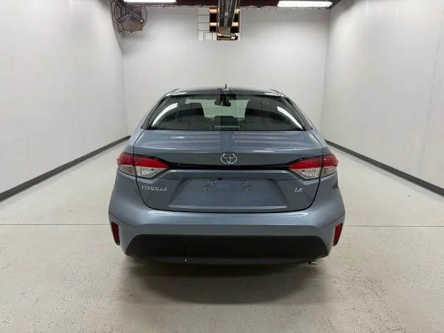 Used 2024  Toyota LE image 5