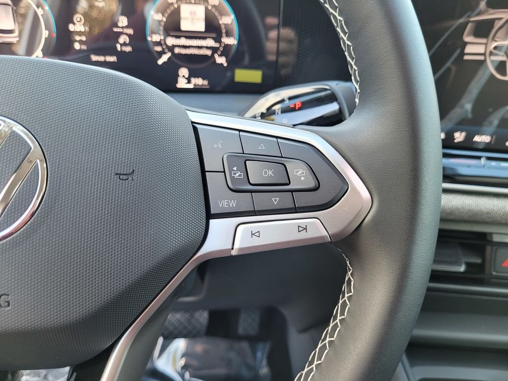 New 2026 White/off-white Volkswagen S image 22