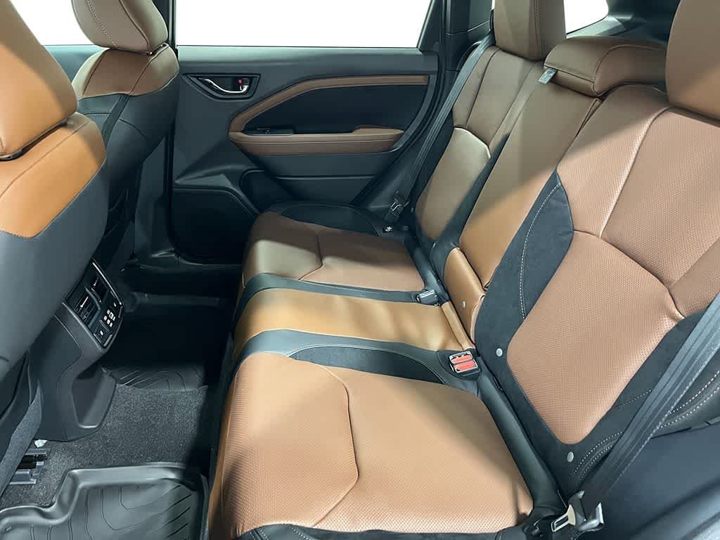 Used 2026 Crystal White Pearl Subaru Touring image 24