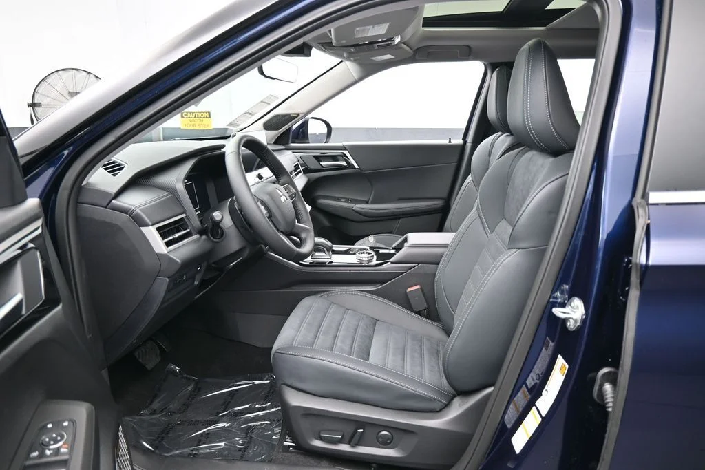 New 2026 Blue Mitsubishi SE 1.5T 2WD image 10