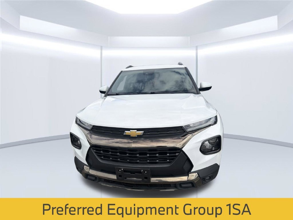 Used 2022 SUMMIT WHITE Chevrolet ACTIV image 2