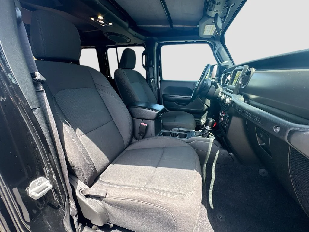 Used 2022 Black Jeep Unlimited Sport S image 31