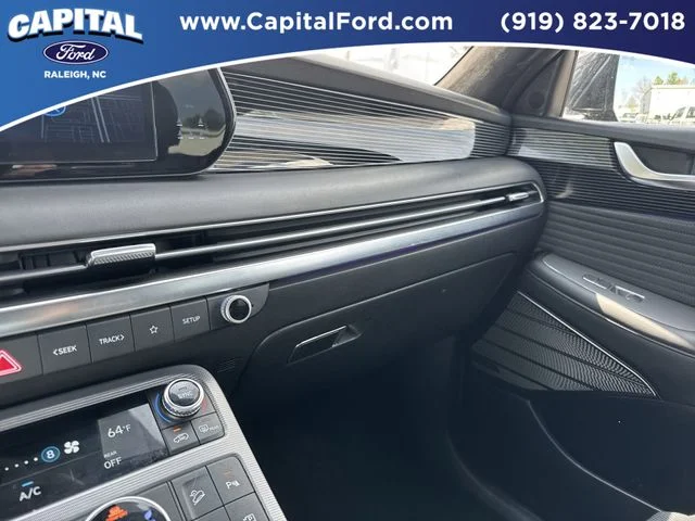 Used 2024 Black Hyundai Calligraphy image 31