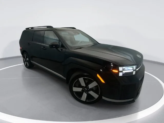 Used 2024 Black Hyundai Limited image 1