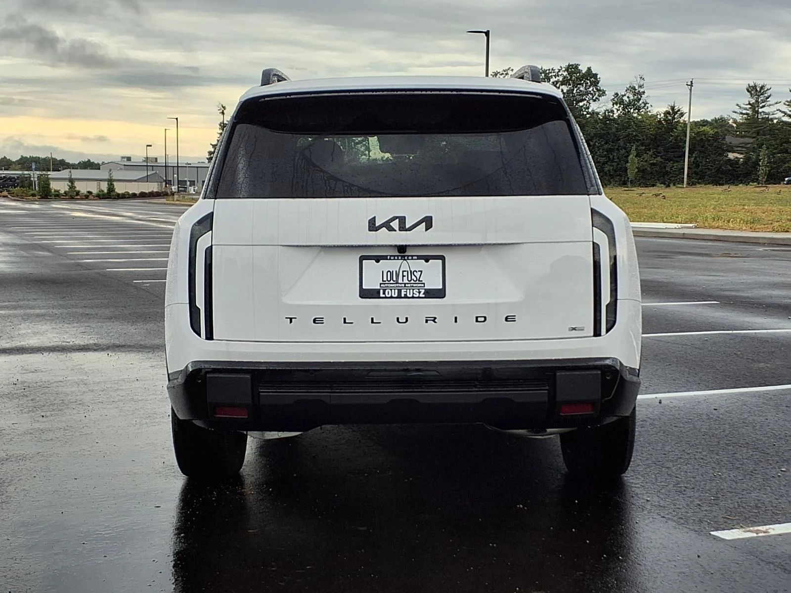 New 2027 Glacial White Pearl Kia X-Line EX image 3