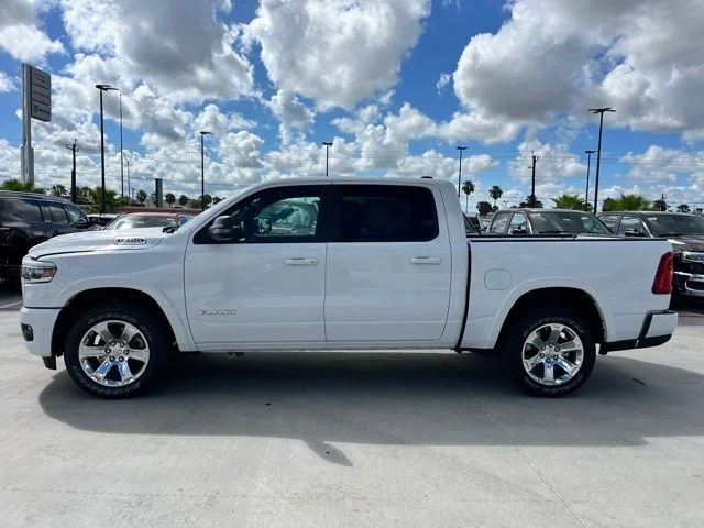 New 2026 Bright White Clear-Coat Exterior Paint RAM Big Horn/Lone Star image 4