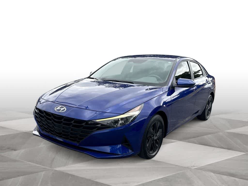 Used 2023 Intense Blue Hyundai SEL image 4