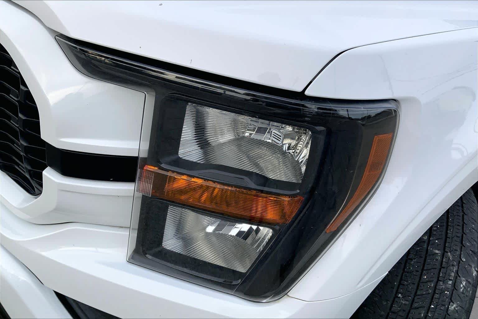 Used 2023 Oxford White Ford XL image 22