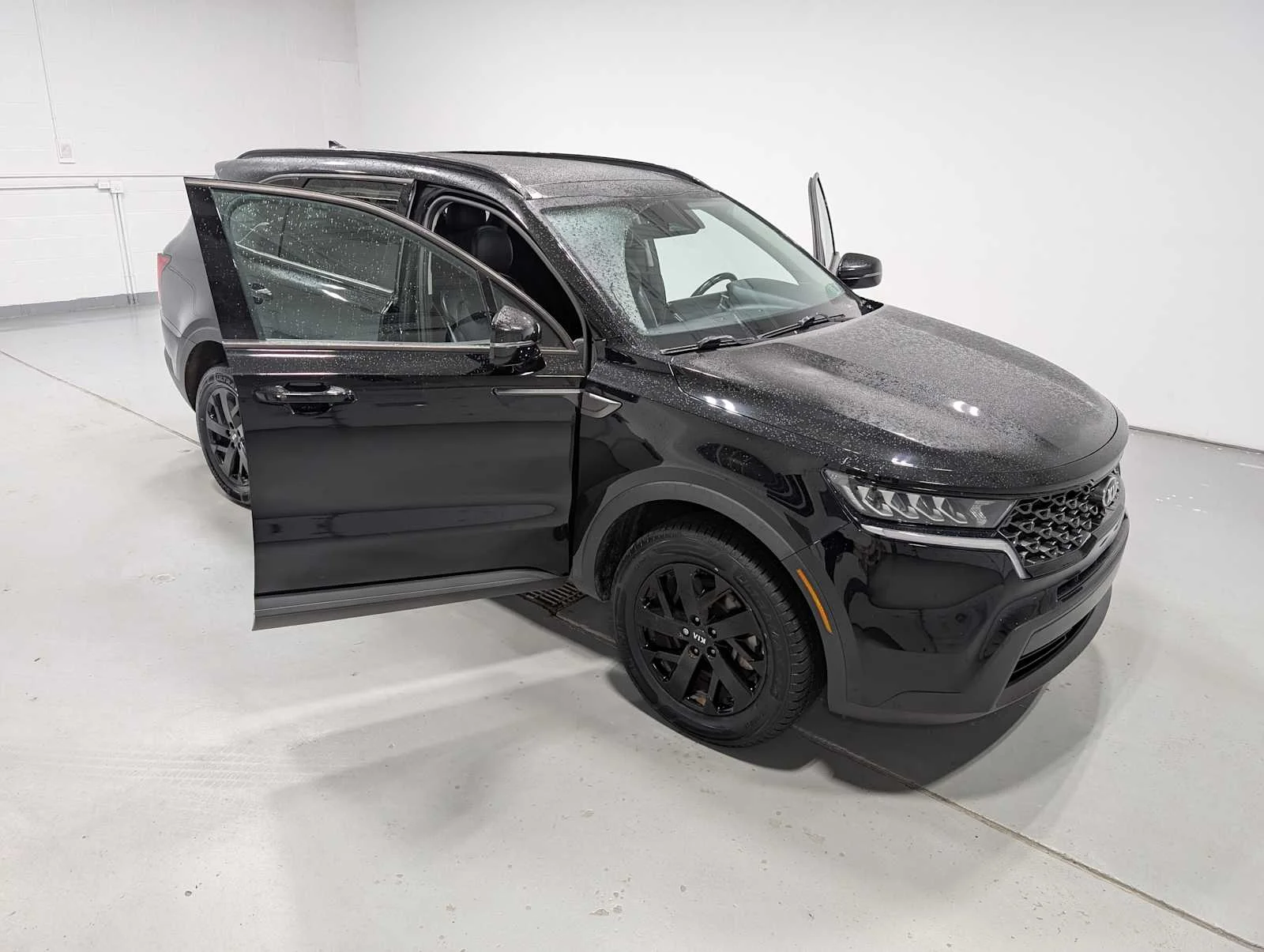 Used 2021 Ebony Black Kia S image 14