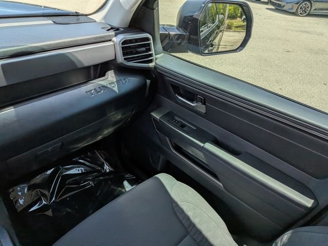 Used 2024  Toyota SR5 image 18