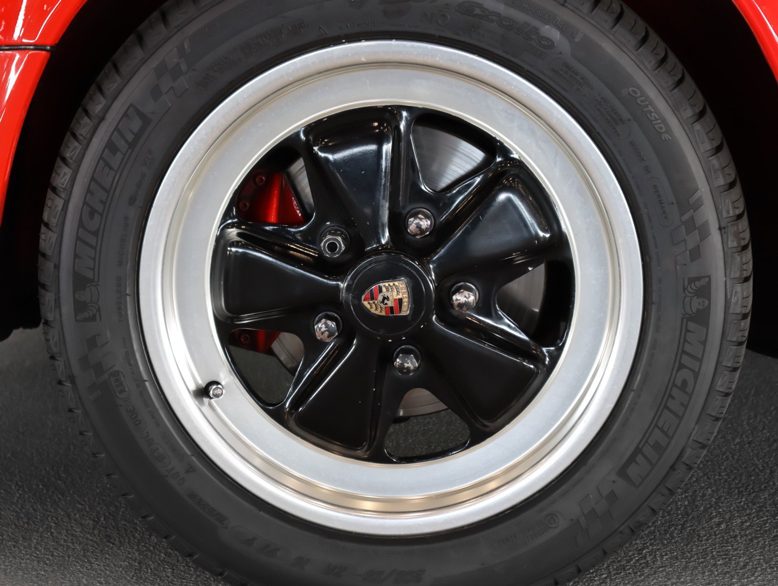 Used 1985 Guards Red Porsche Targa w/5speed trans image 28