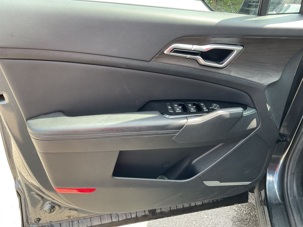 Certified Used 2024 Gravity Gray Kia X-Line image 15