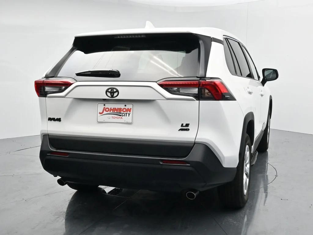 Used 2024 White Toyota LE image 5