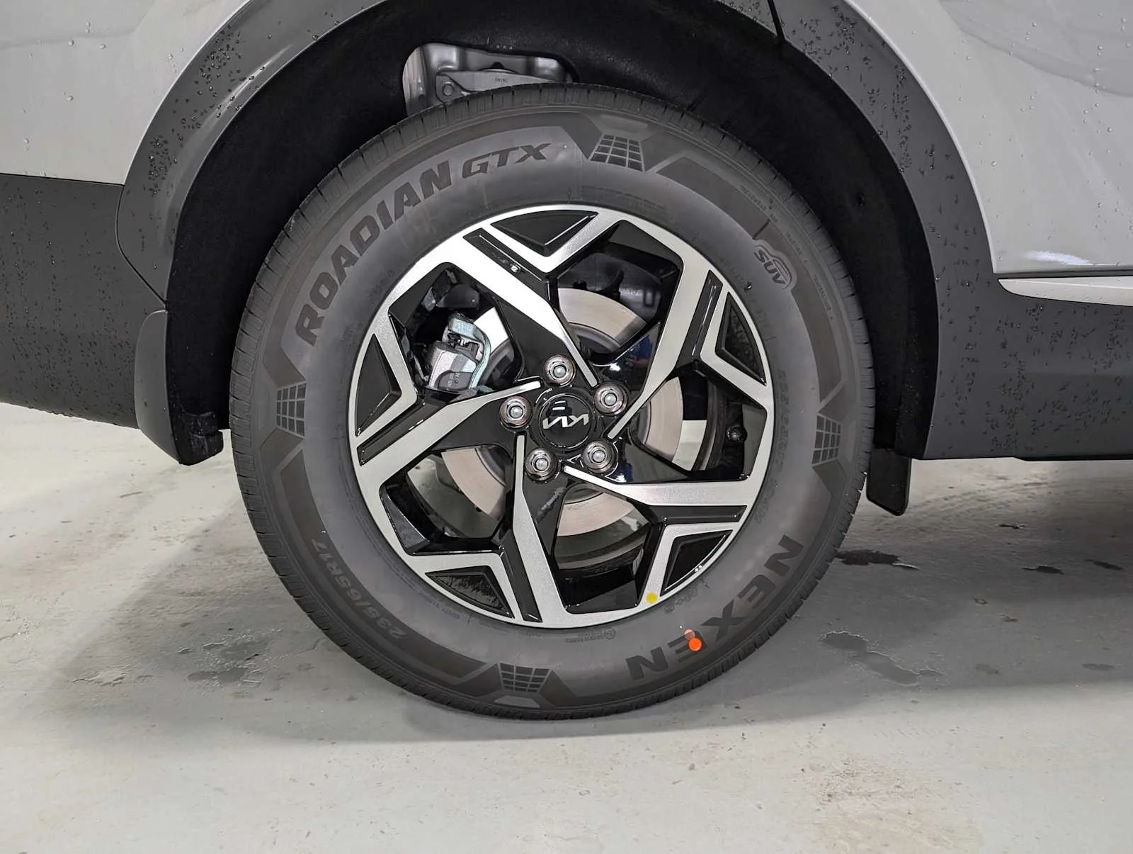 Used 2025 Steel Gray Kia LX image 3